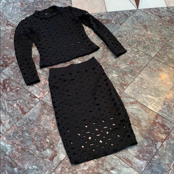 W T D black cut out 2 piece skirt set - Picture 4 of 7